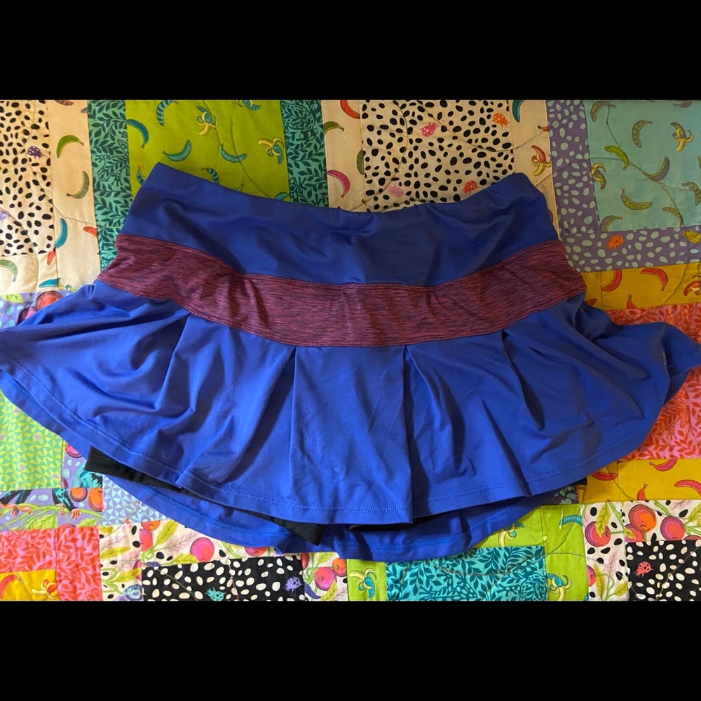 SkirtSports lioness size Medium